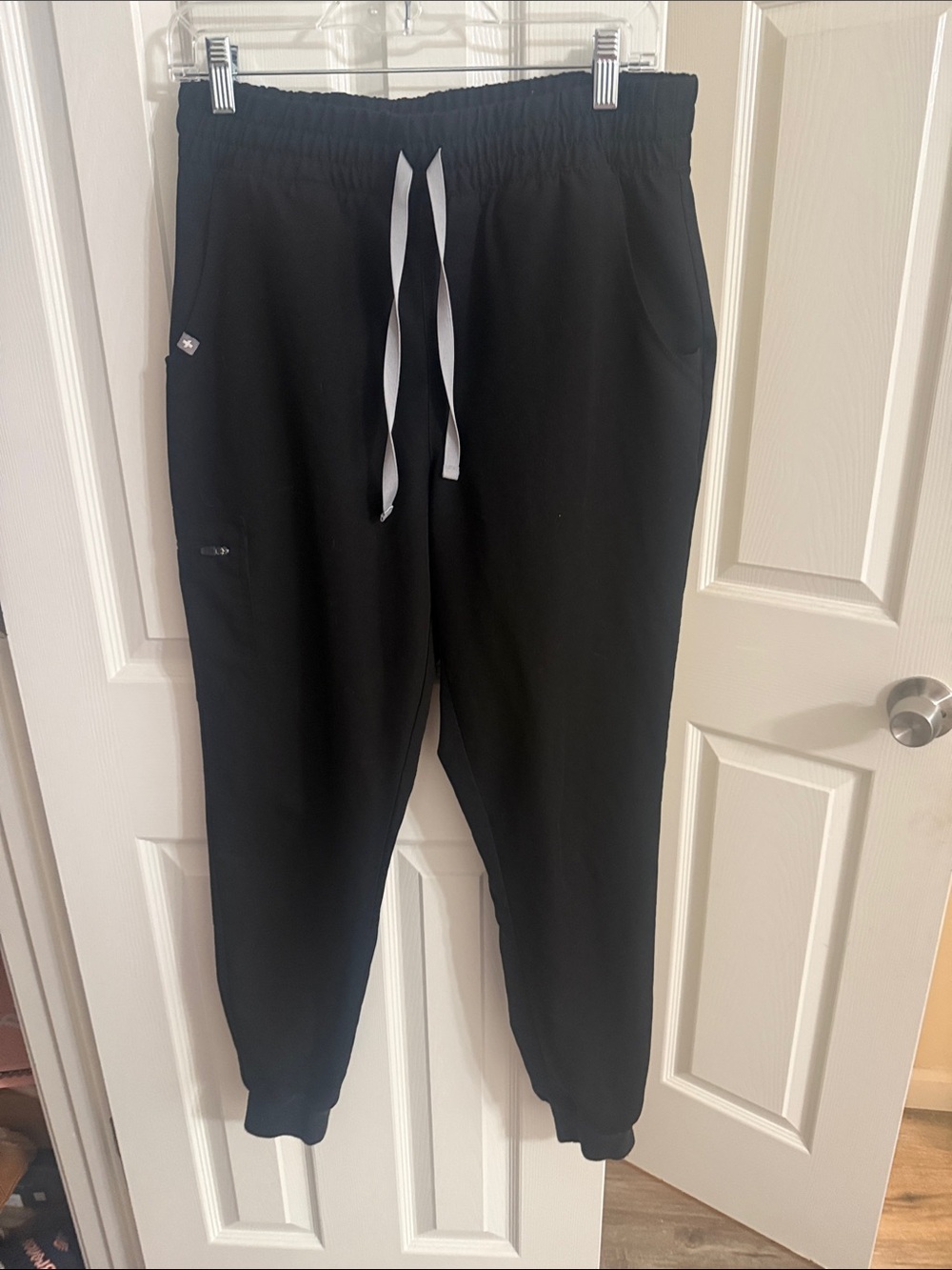 Figs Black Womens Jogger scrub pants